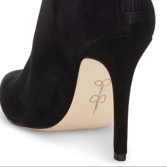 Sold - Picture 3 of 11